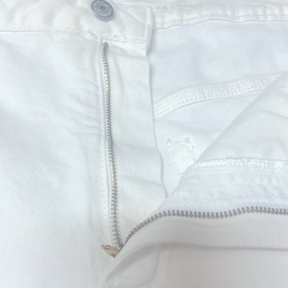 High.Rise OG straight plus size Women's white Shorts - Picture 5 of 5